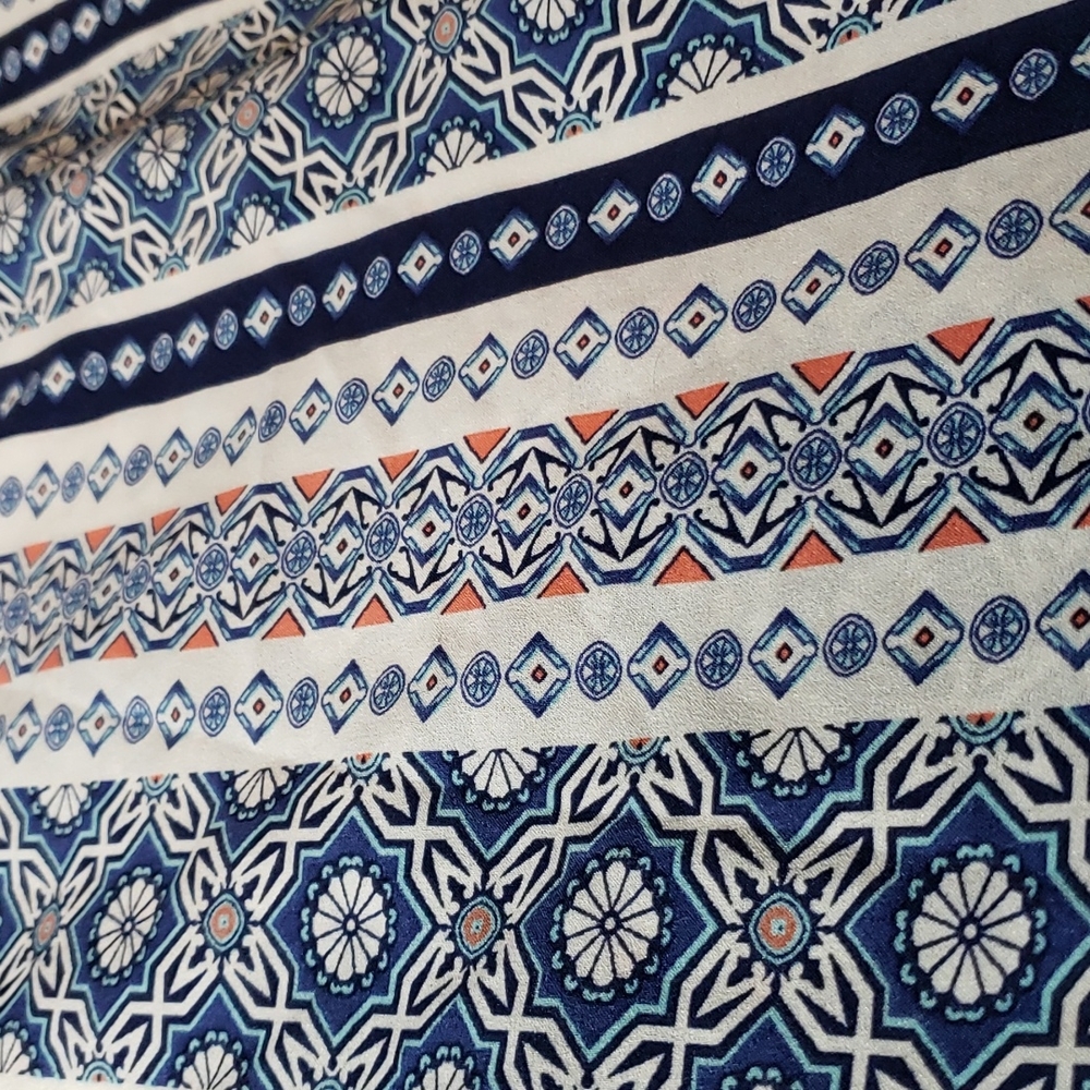 Sanctuary 100% Polyester Hidden Button Sleeveless… - image 7